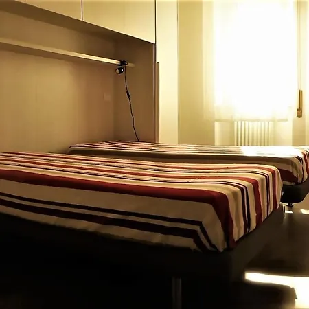 La Casa Dell'artista - Levanto, 5 Terre Apartament *